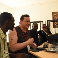Martijn and participants creating music together in the Beat Lab workshop.